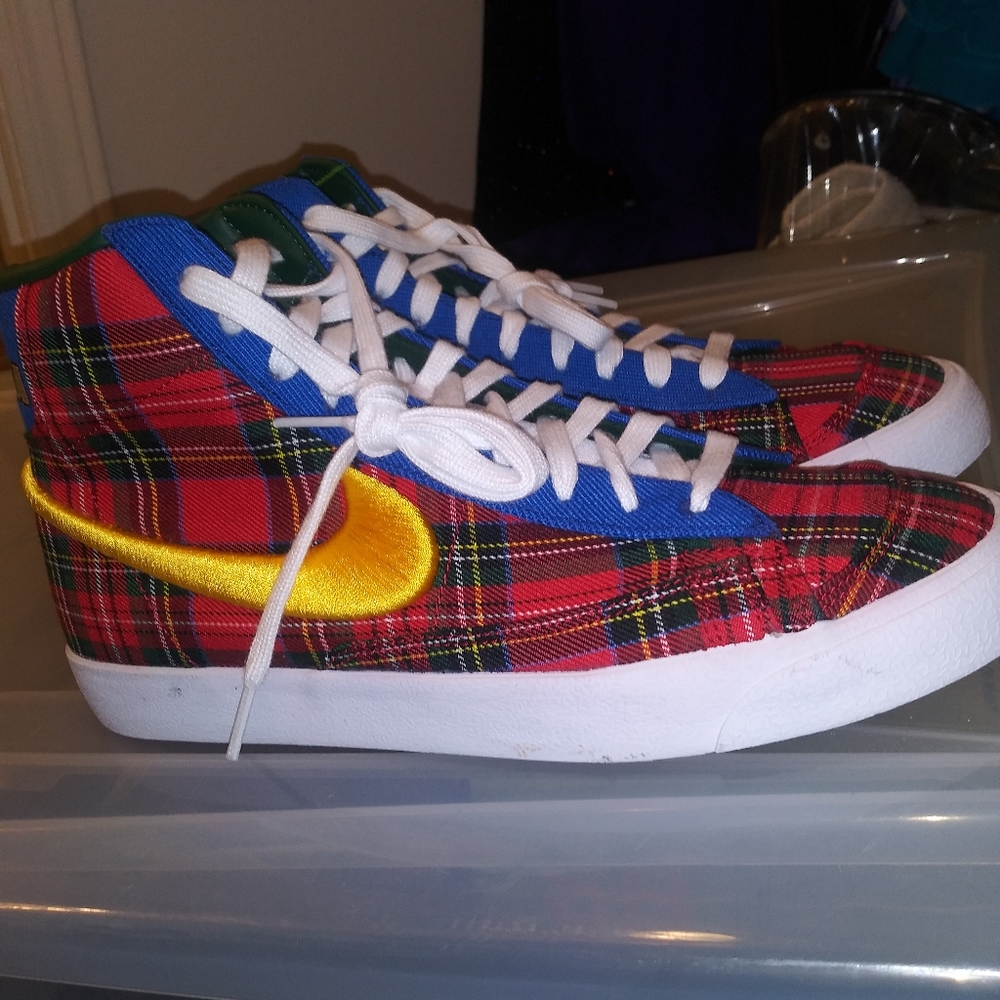 Coming to America Nikes